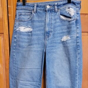 American Eagle mom jeans